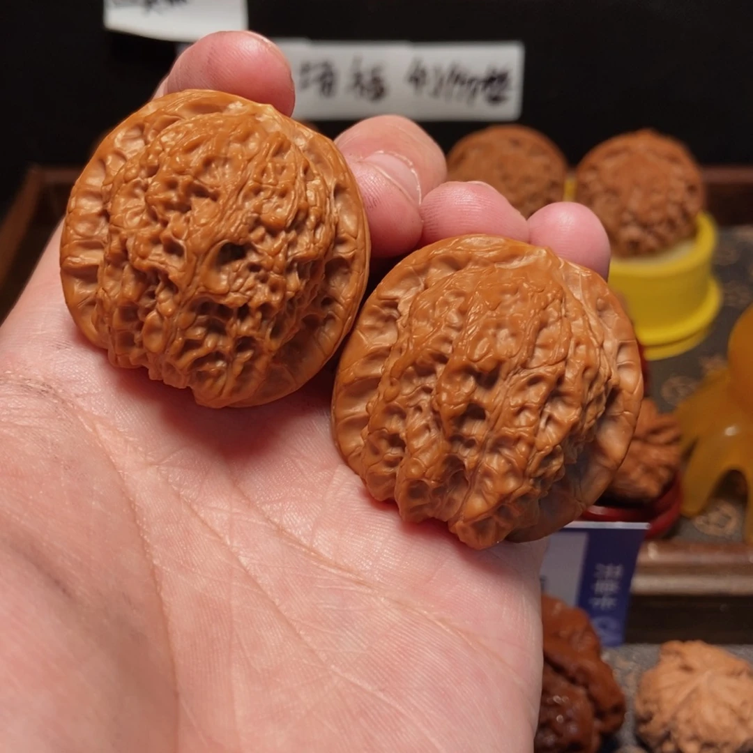 吊坠文玩核桃血麒麟41尺21