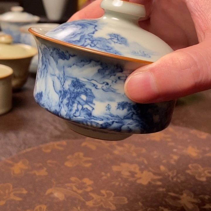 汝月白马蹄盖碗1111