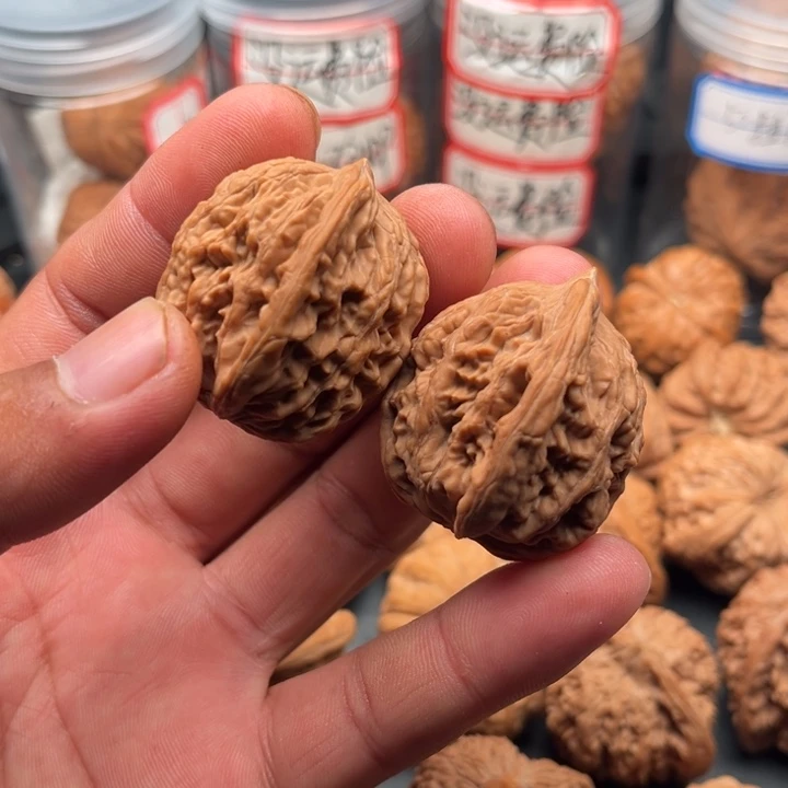 把件文玩核桃虎头