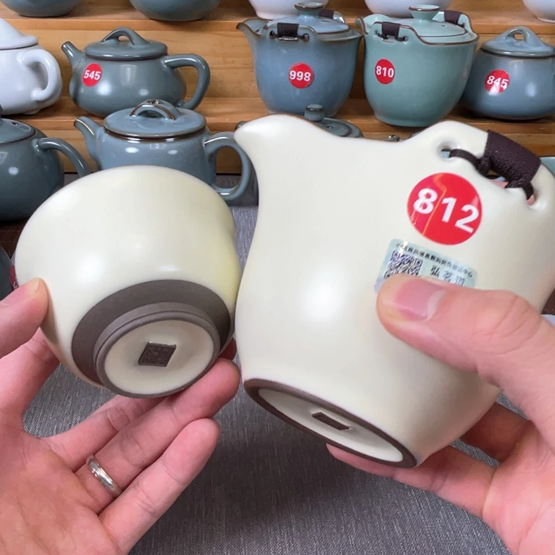 瓷片小微瑕。。。。。。。。。。。