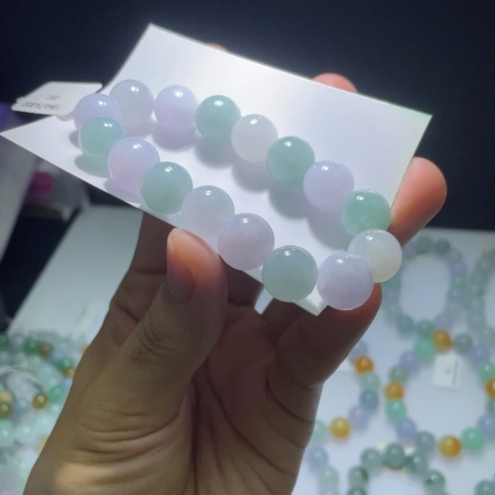未镶嵌定制翡翠翡翠