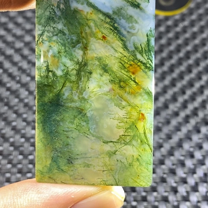 敕***玛瑙/玉髓未镶嵌玛瑙