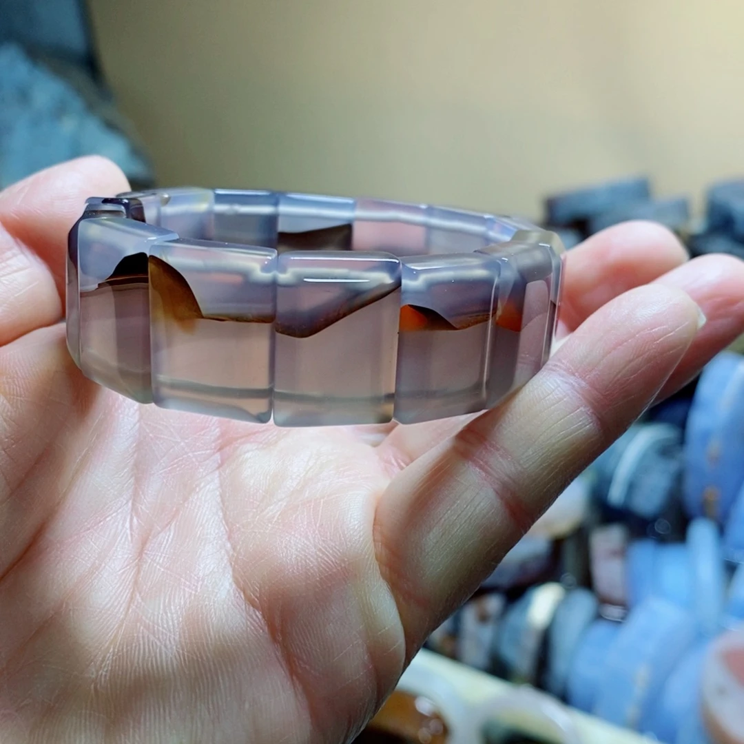 苏***师玛瑙/玉髓合金戒指