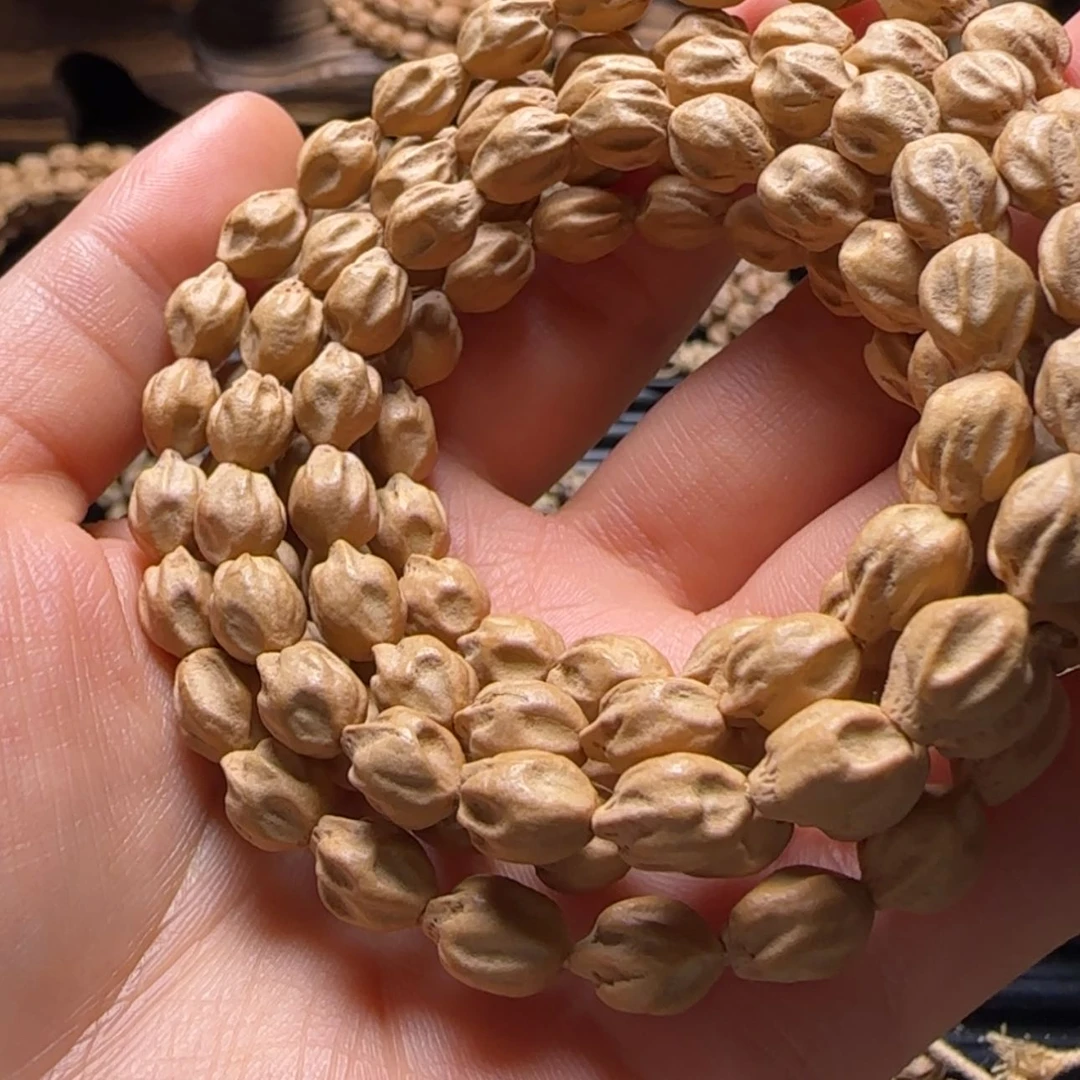 【闪购商品】吊坠柏香籽/百香籽张****?