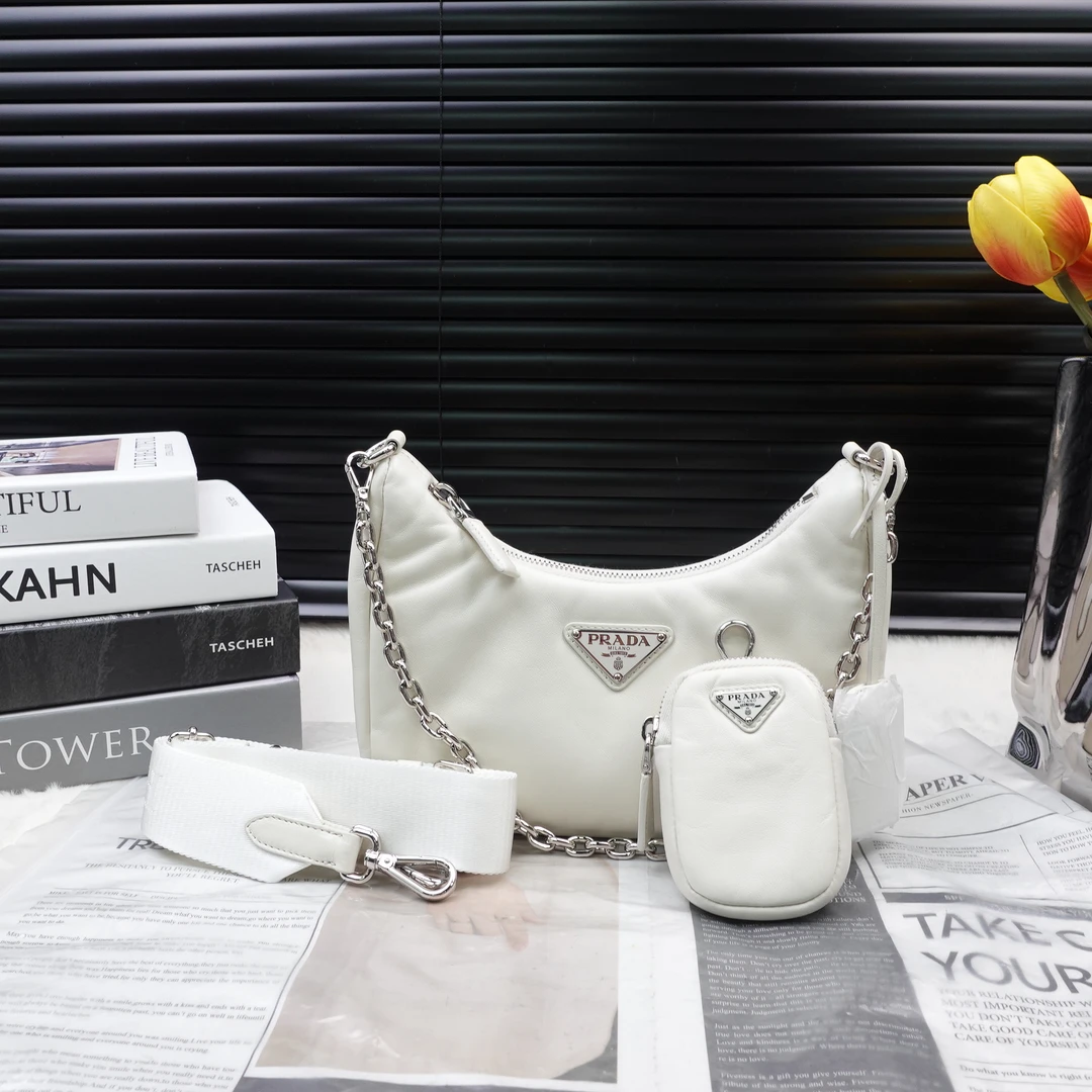 95新 Prada/普拉达 单肩包/T10336909