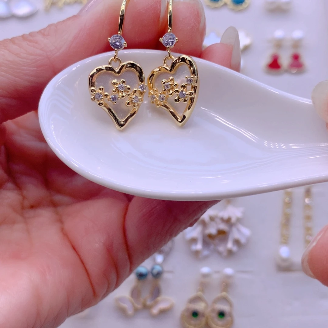 耳饰淡水珍珠合金