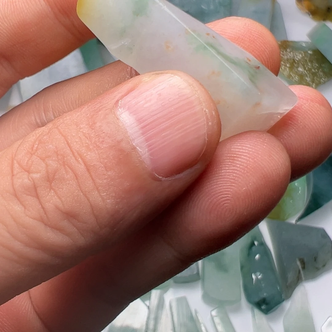 定制翡翠未镶嵌不包工