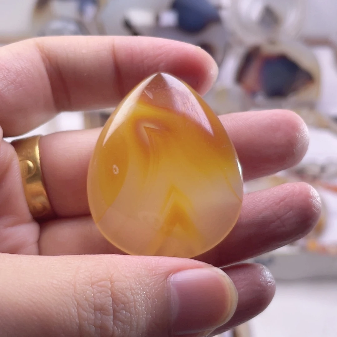 玛瑙/玉髓未镶嵌珠宝奇石有扣