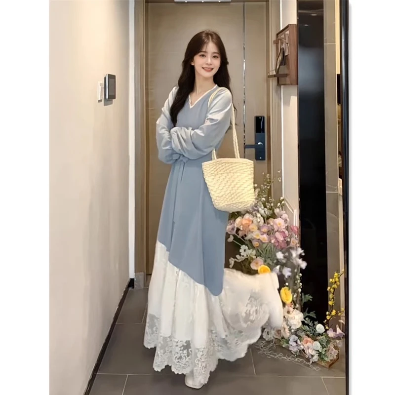 哺乳连衣裙2025秋装新款法式洋气显瘦遮肚喂奶期长裙子辣妈款外穿