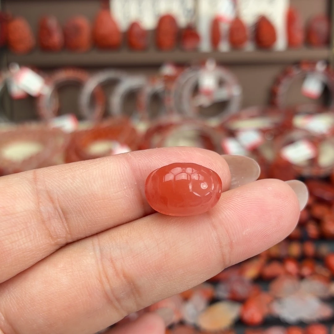 南红玛瑙未镶嵌颈饰通孔龟甲