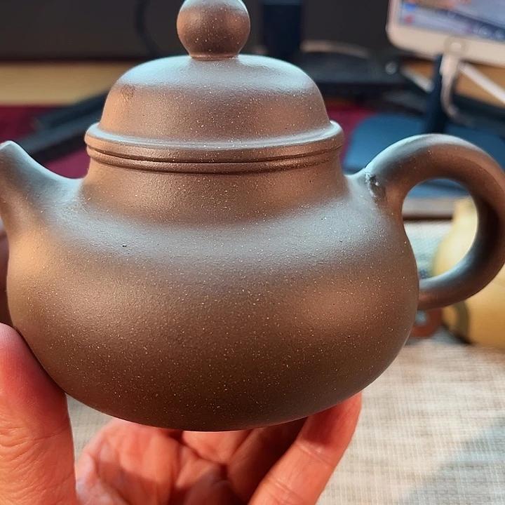 紫泥茶壶峡****?瑕疵花泥