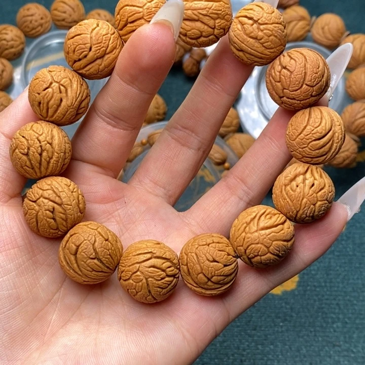 桃核吊坠秦岭龙纹桃核1