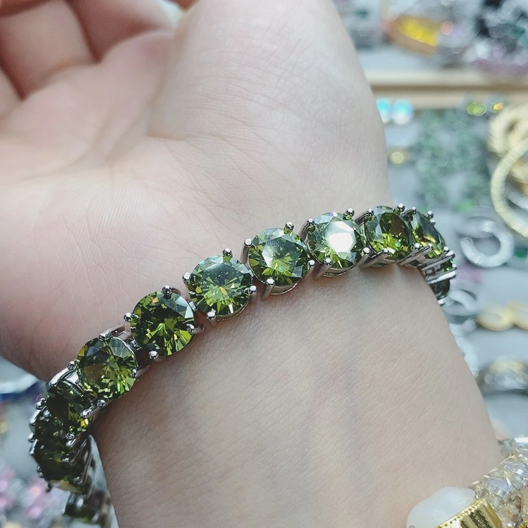 【闪购商品】银S925镶嵌耳饰托帕石