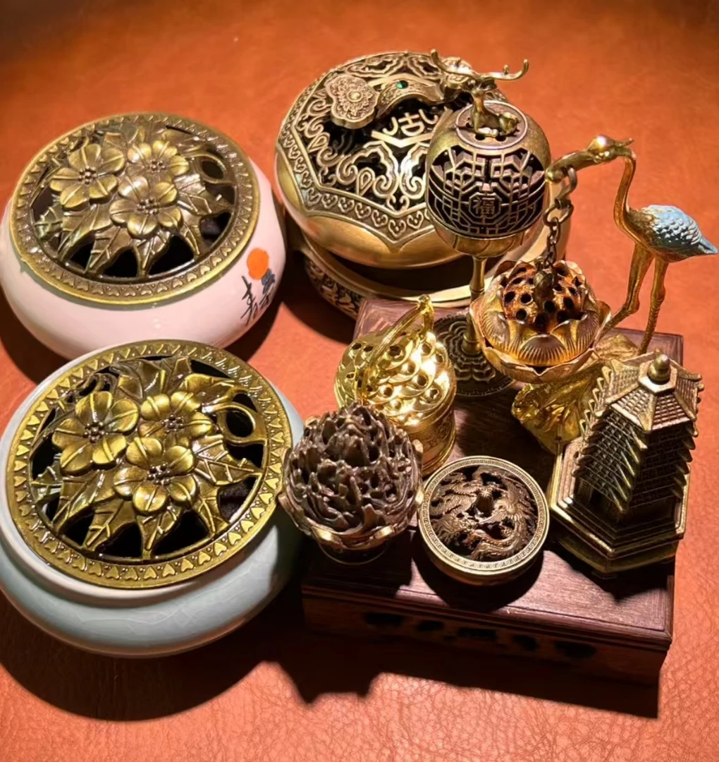 随机香 炉 一个