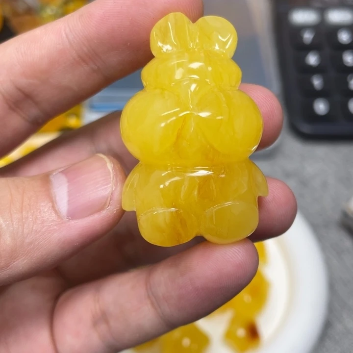 琥珀未镶嵌珠宝奇石