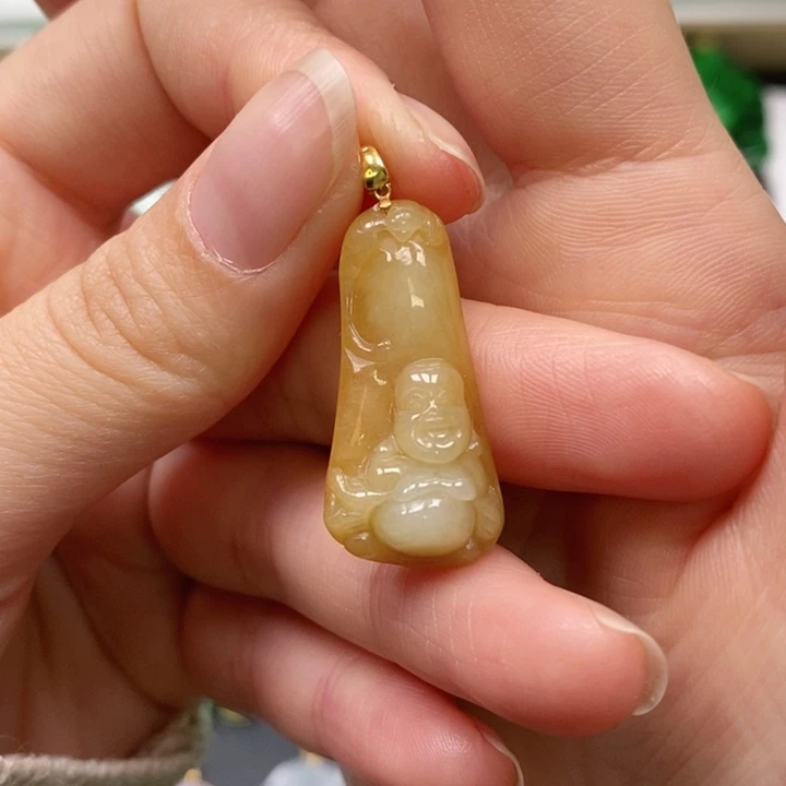 翡翠颈饰未镶嵌吊坠