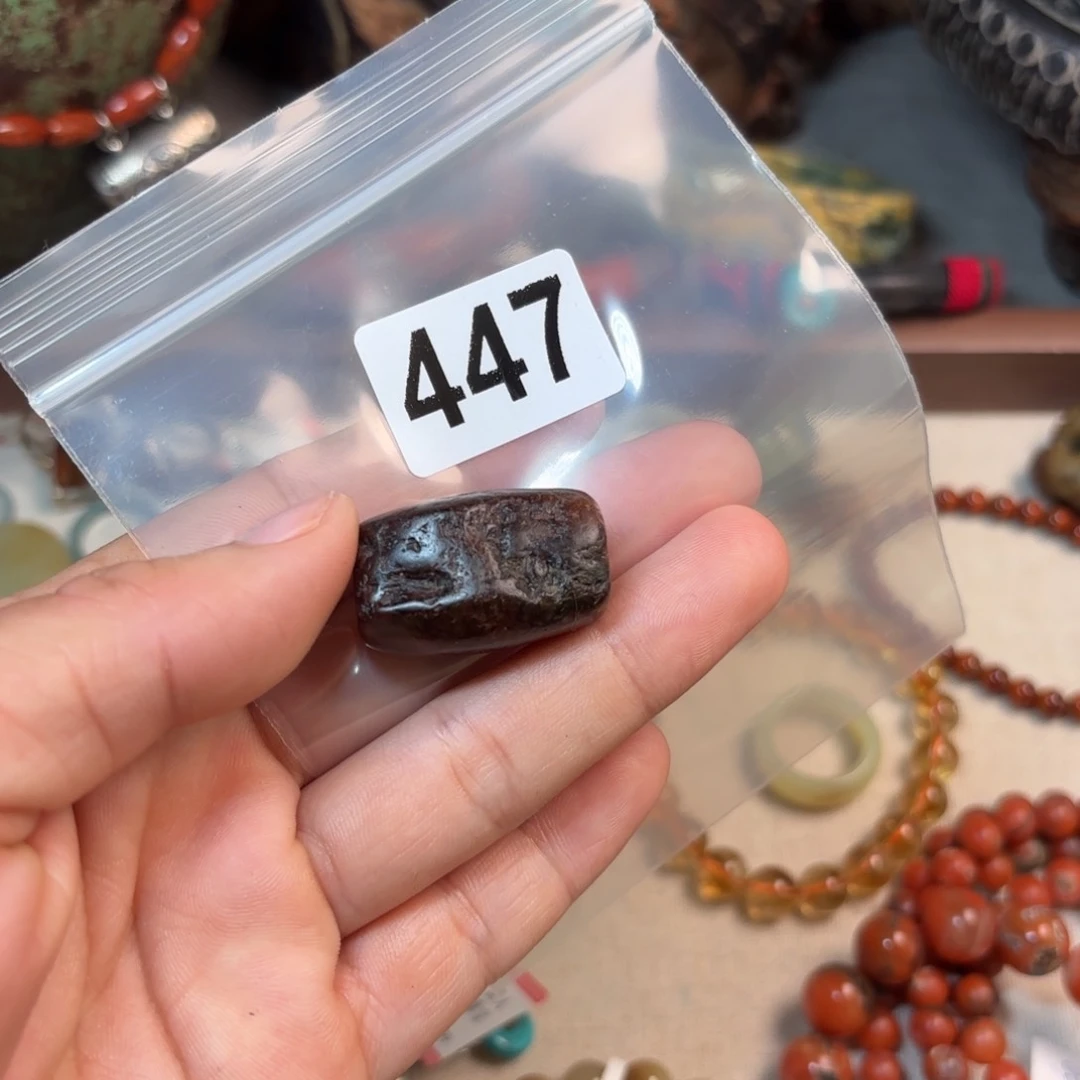 岫岩河磨玉（透闪石质玉）颈饰未镶嵌