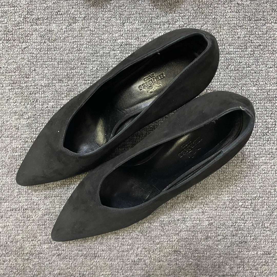 95新 Hermes/爱马仕 尖头套脚细跟高跟鞋 37码/10668