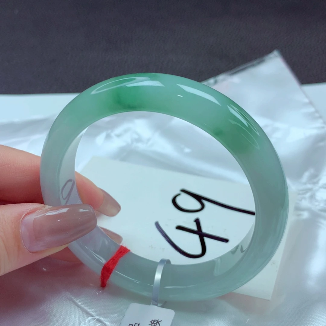 翡翠手镯未镶嵌手镯56