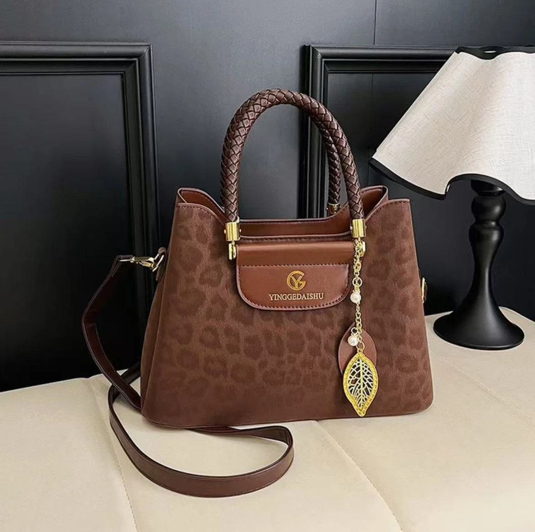 新款时尚豹纹妈妈包