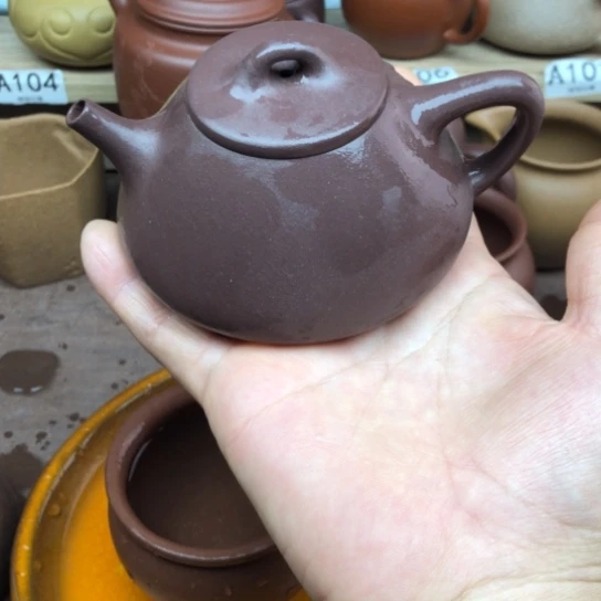 茶壶紫砂紫泥子冶170豪升左右