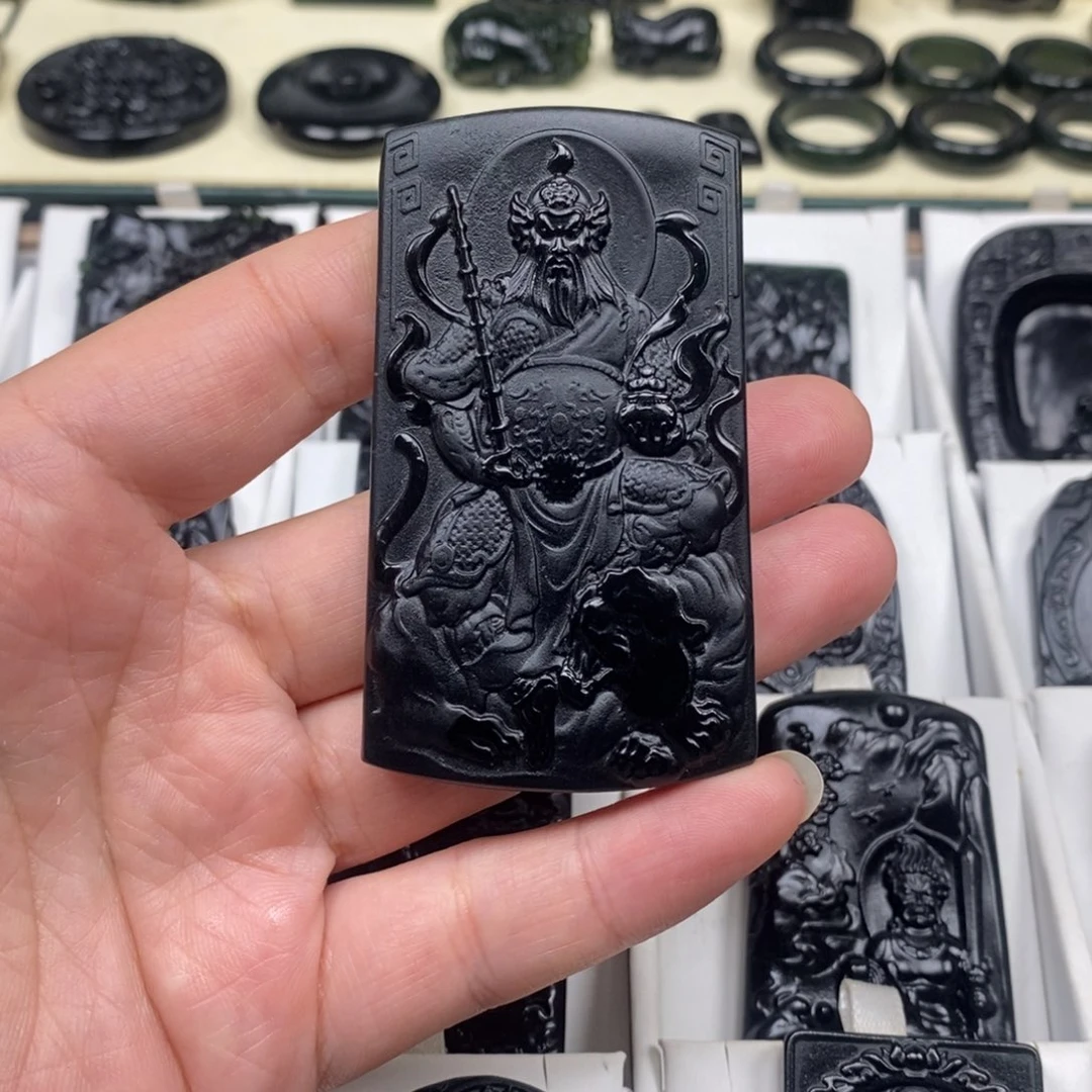 阳***杰未镶嵌蛇纹石玉吊坠(不含链)