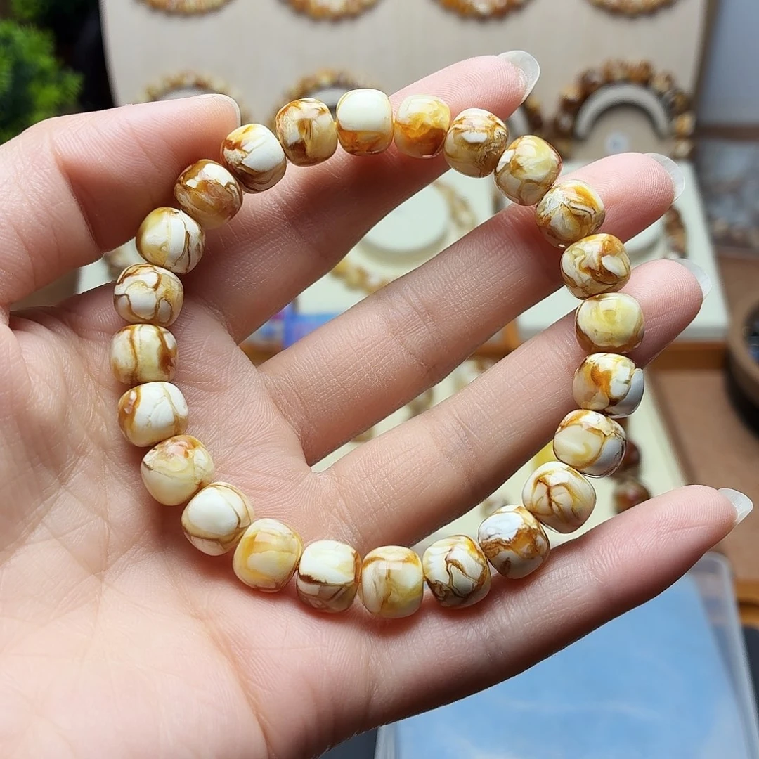 坤***叔沁色老型手串单圈810