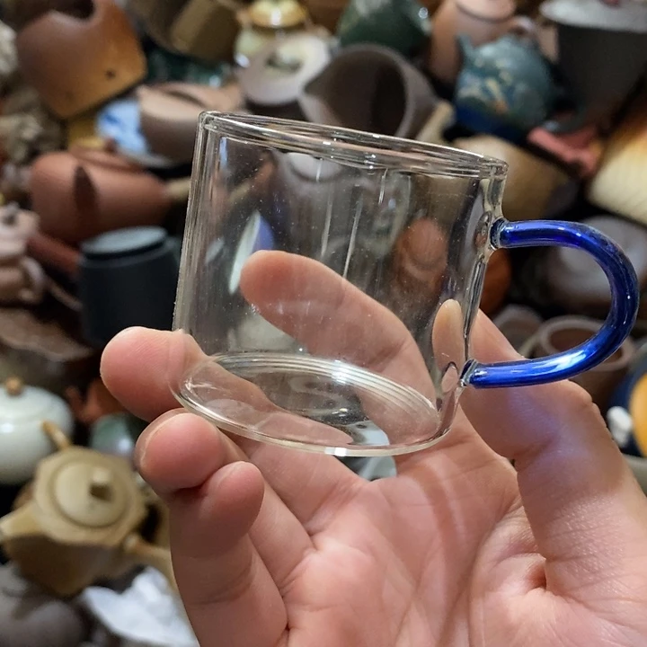 瓷片然后又要在朋友圈翻