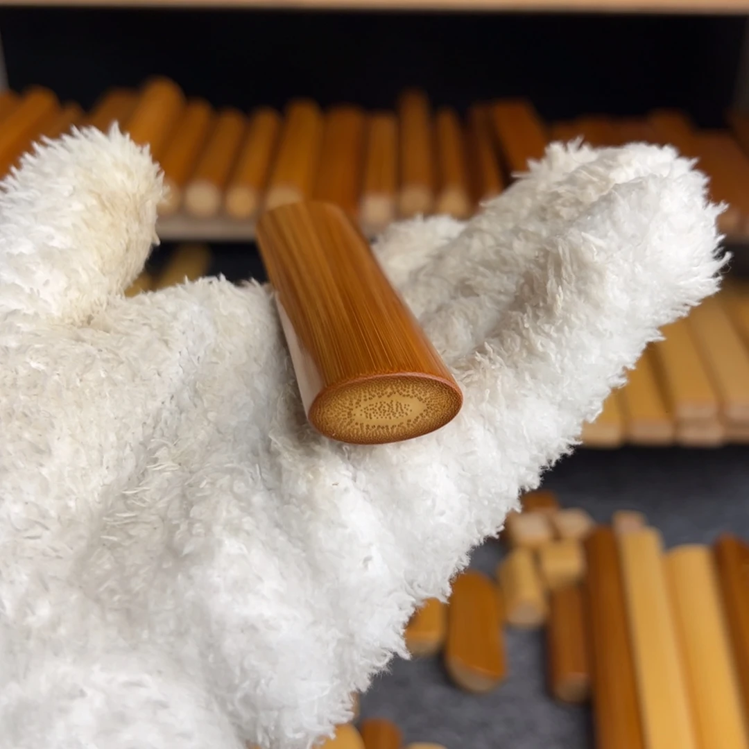 F****红椭厚皮满密压手精品