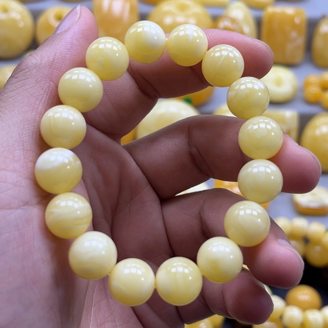 蜜蜡未镶嵌珠宝奇石