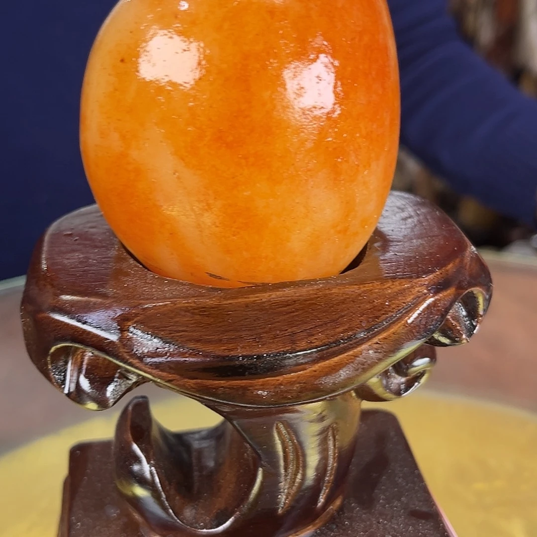 缅甸天然缅红摆件