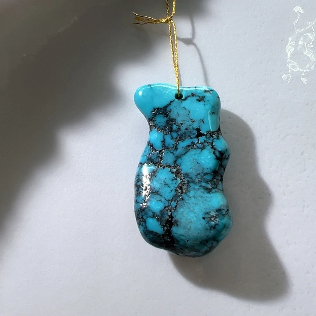 绿松石未镶嵌挂件