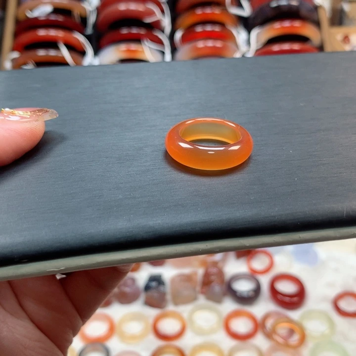 玛瑙/玉髓手镯未镶嵌心*