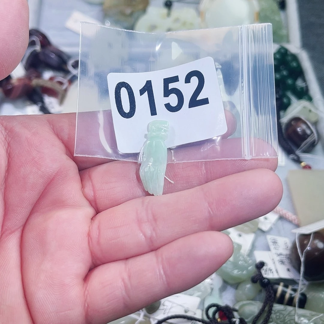 和田玉车挂未镶嵌古***侯