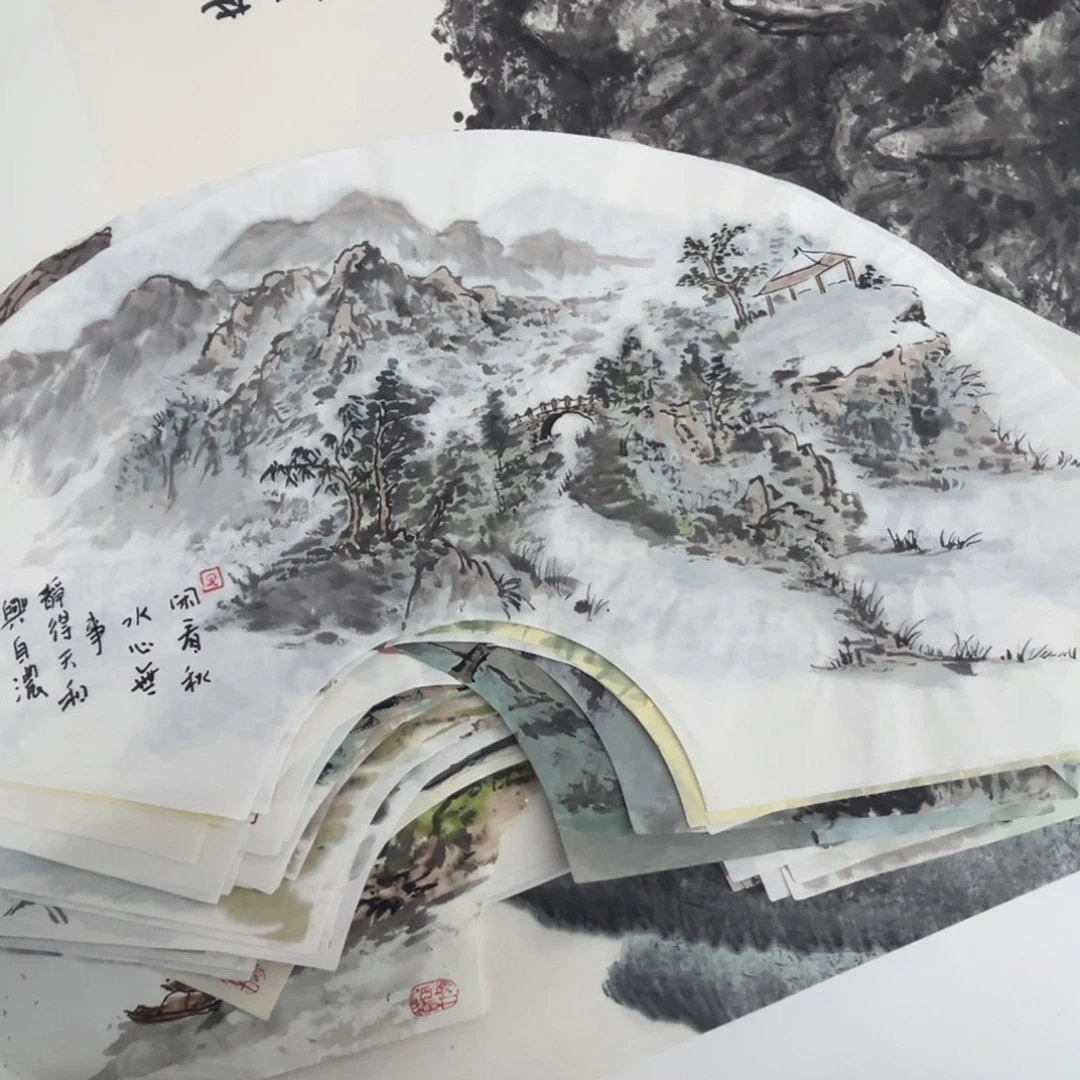 用***1国画绘画作品多次参加全国