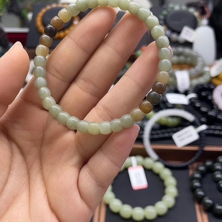 和田玉未镶嵌手串