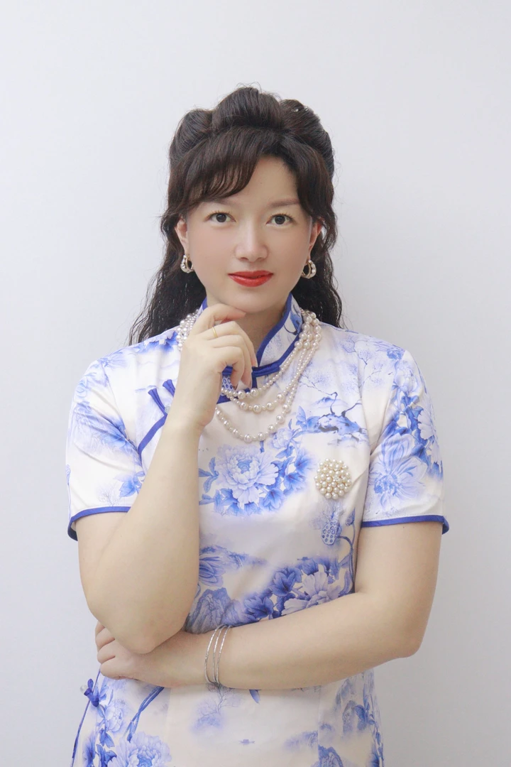 全真发全手工  半扎花苞丸子头发型