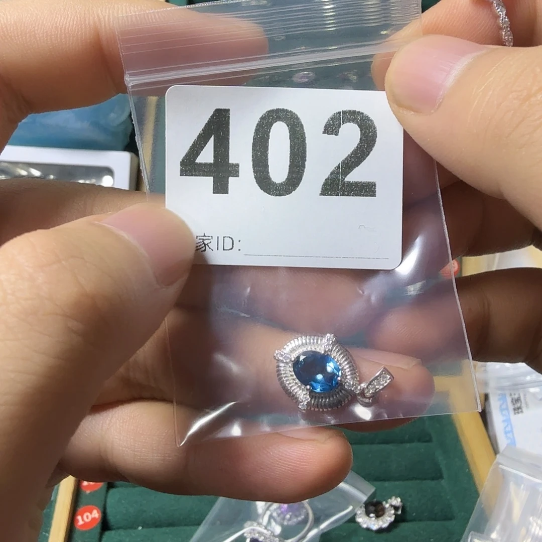 晚***徐颈饰托帕石银S925镶嵌