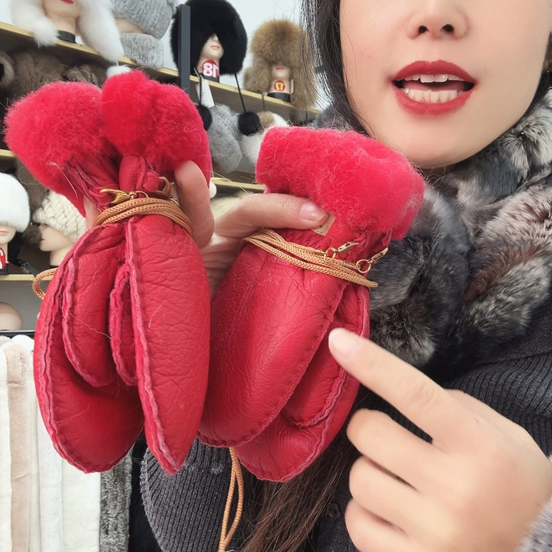 绵羊毛红色4岁以下2副微瑕