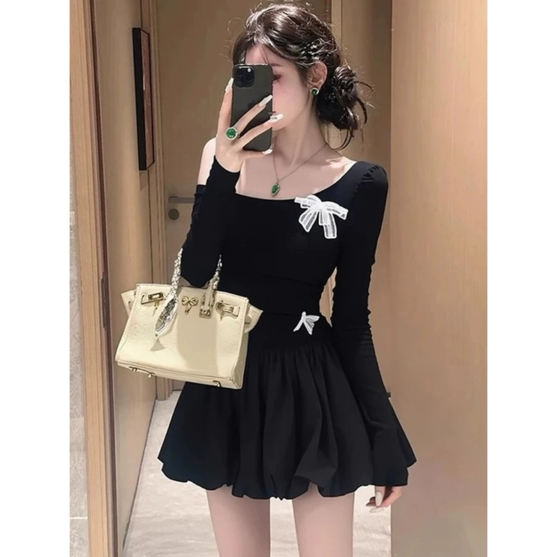 赫本风黑色露肩蝴蝶结连衣裙女秋冬收腰显瘦小个子别致漂亮短裙子