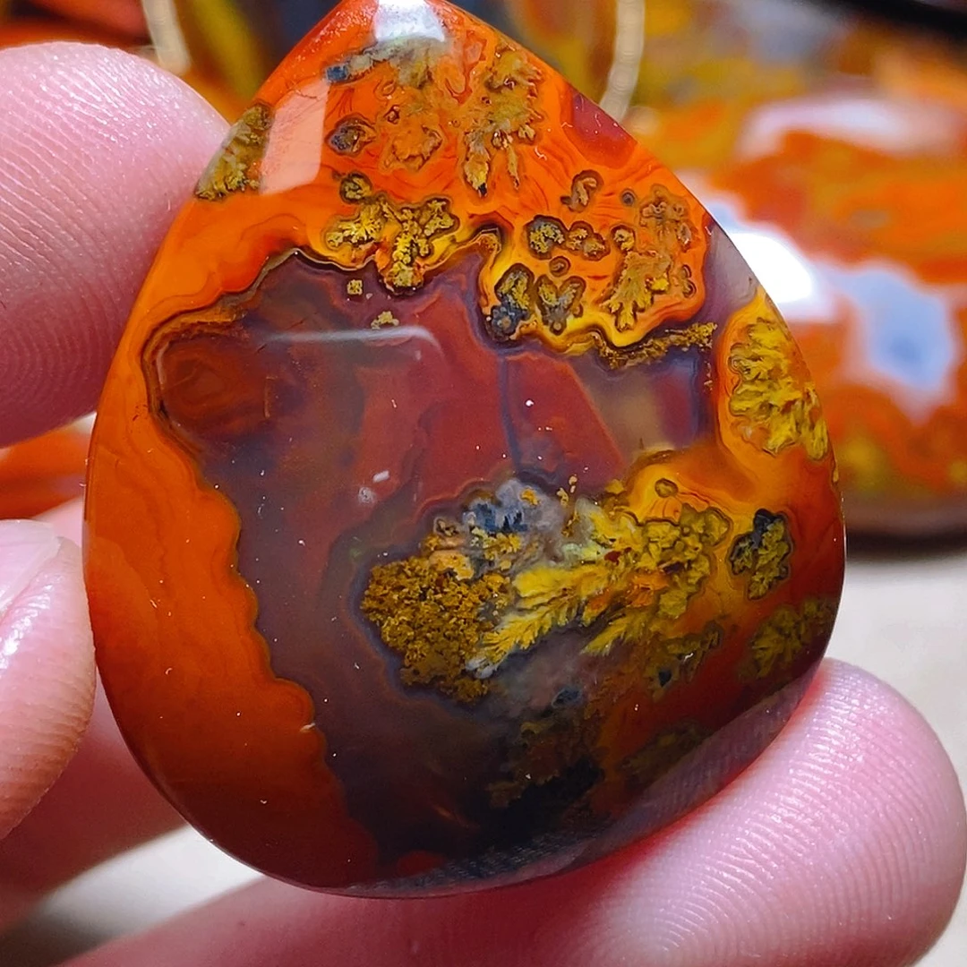 玛瑙/玉髓颈饰未镶嵌丽****文