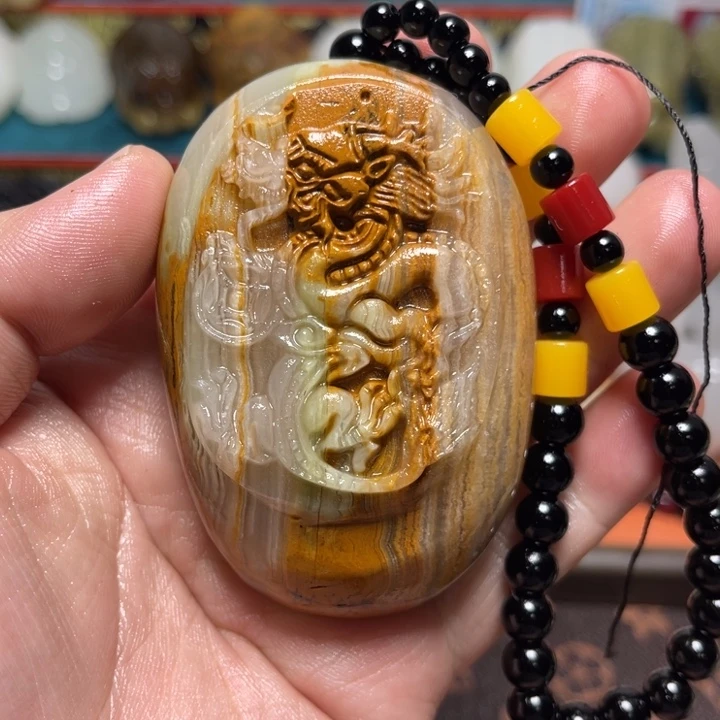 石材天然方解石手把件不退换