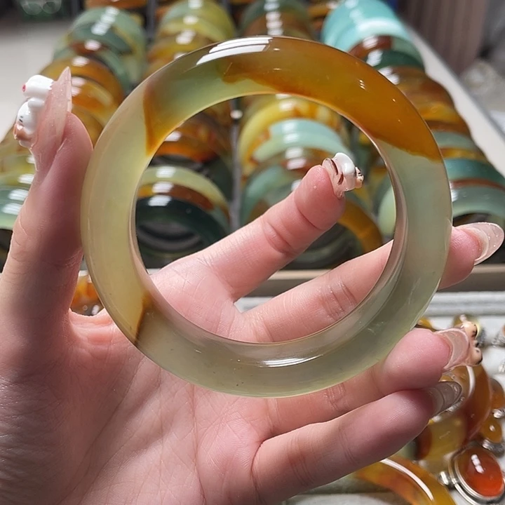 未镶嵌蛇纹石玉手镯58