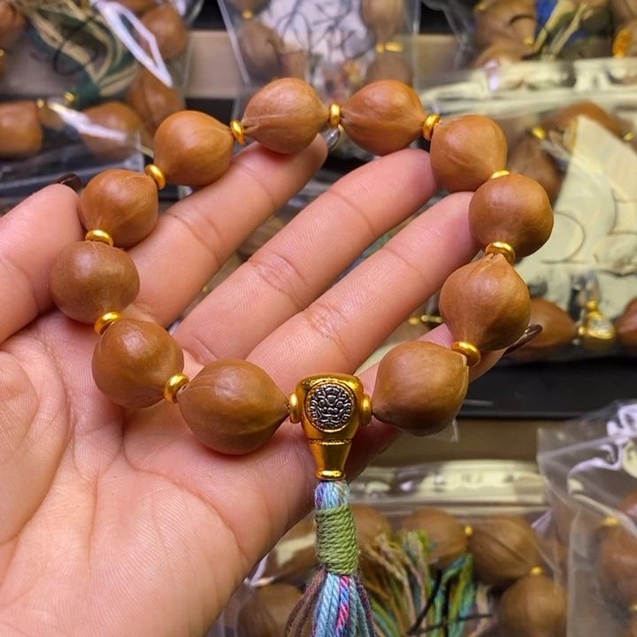 摆件橄榄核橄榄1.7/68