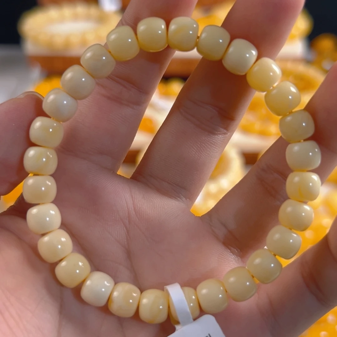 未镶嵌琥珀裸石老型7mm