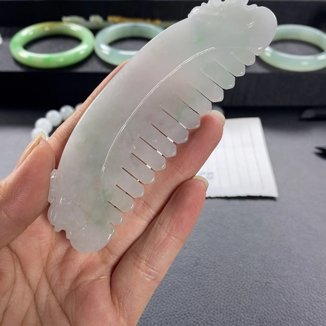 翡翠未镶嵌挂件天然翡翠