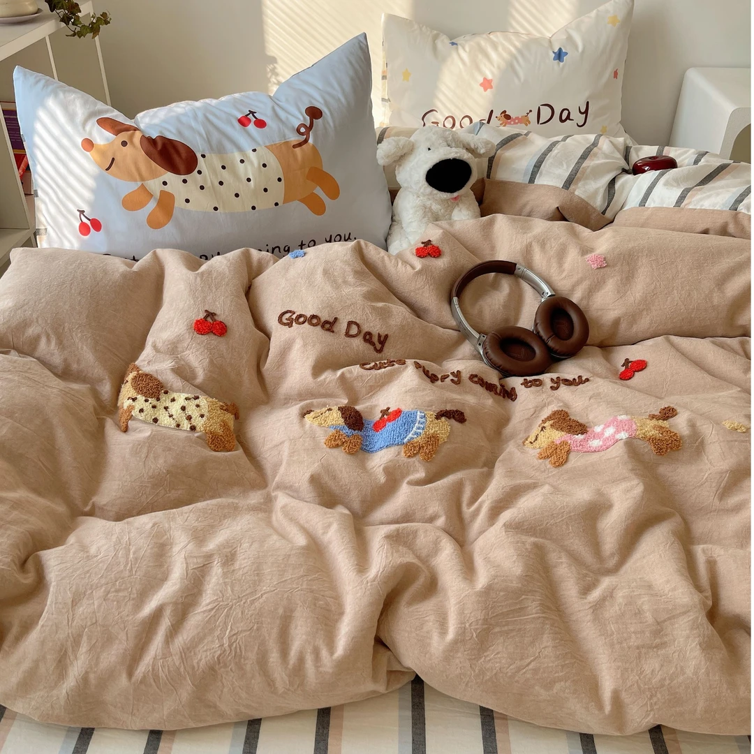 小玲子 幸运腊肠狗 全棉水洗棉三件套四件套刺绣工艺 可爱卡通风