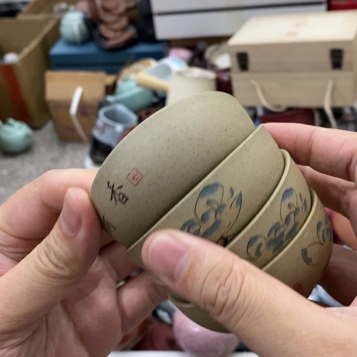 陶瓷艺术品及陶瓷壶