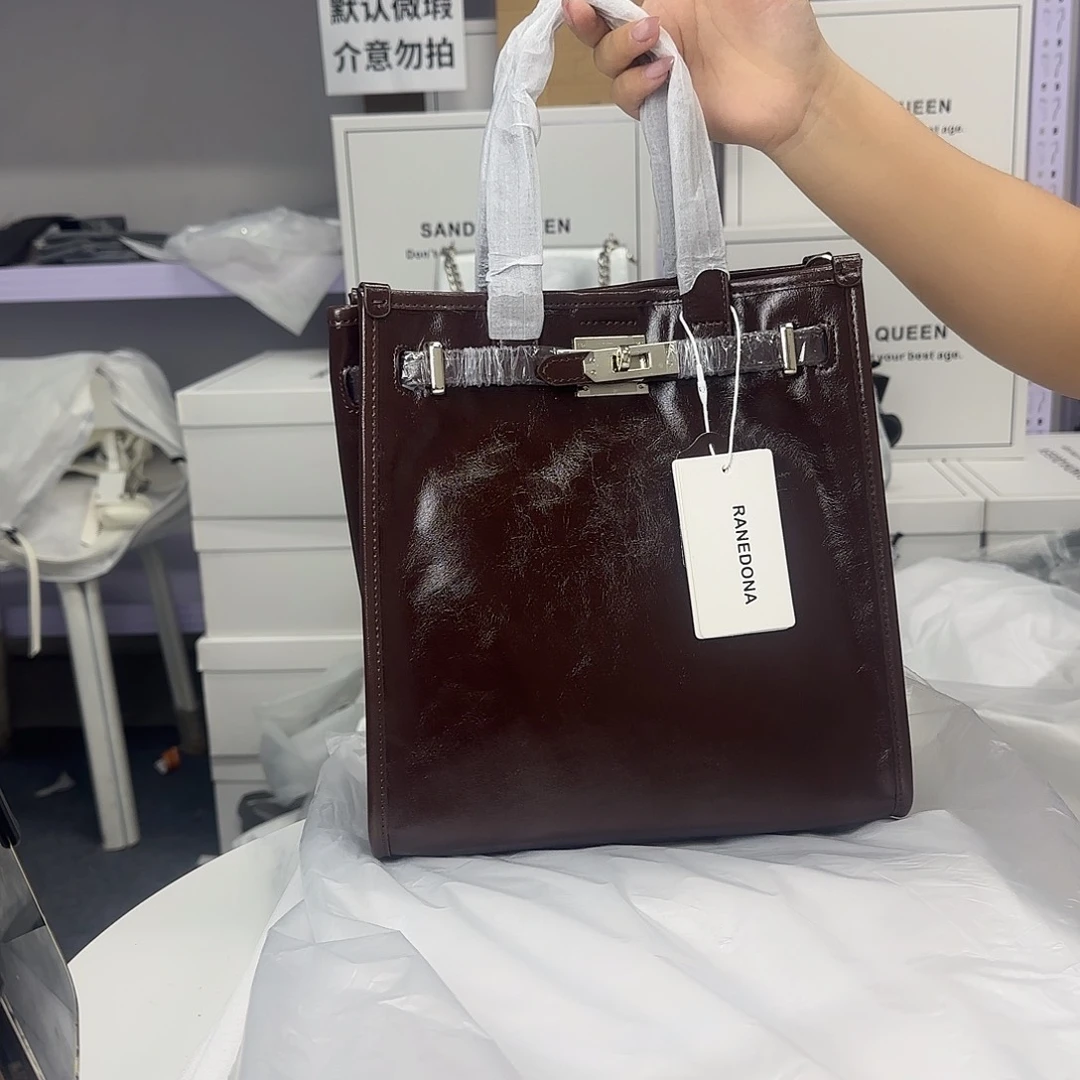 PU广州小众品牌包包