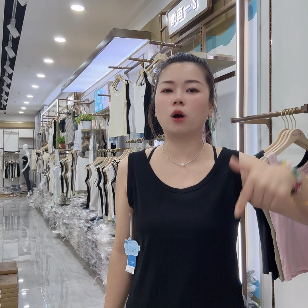 黑色背心80斤到145